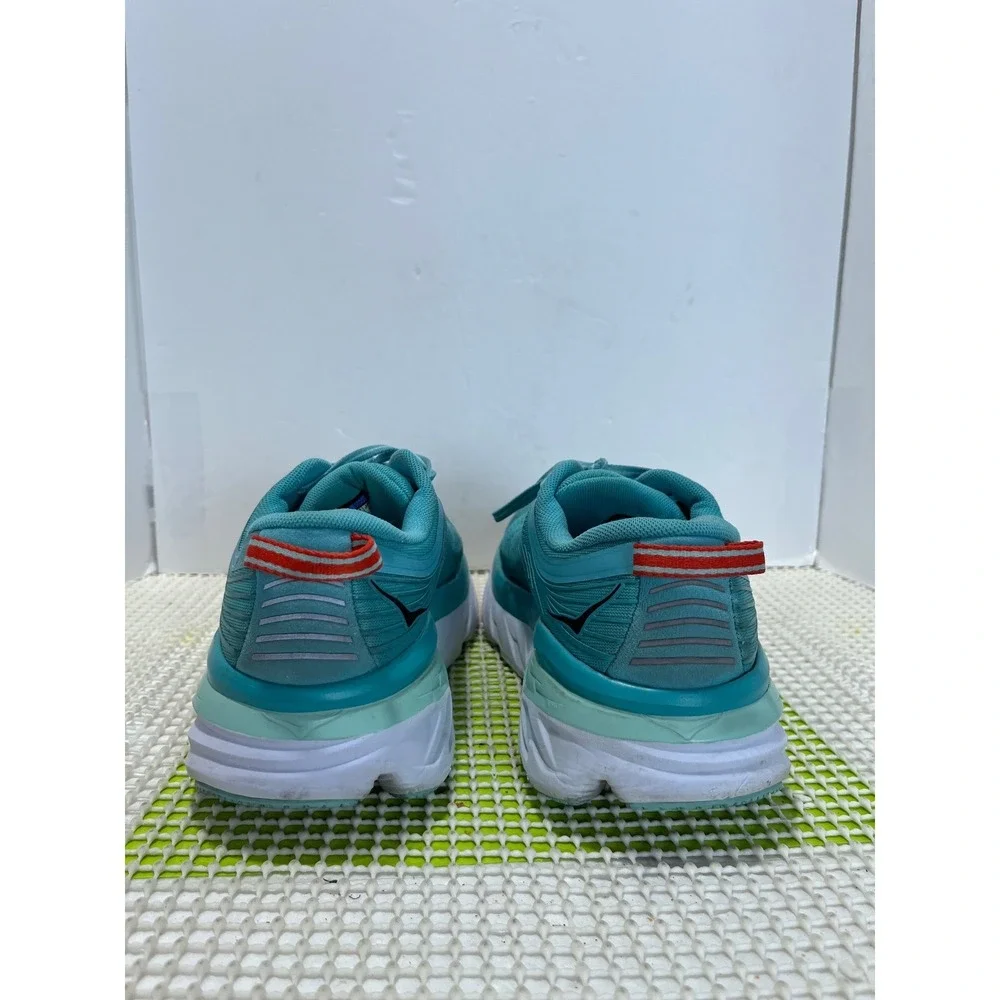 Hoka One One hoka one